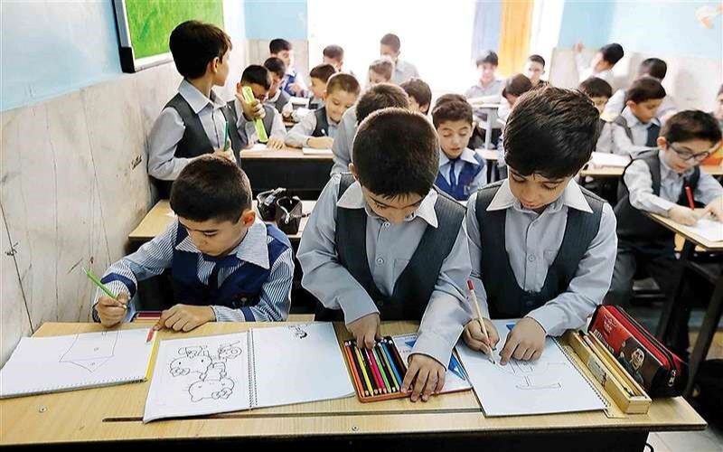 ثبت‌نام ۹۰ درصد از دانش‌آموزان در مدارس ابتدایی استان اصفهان