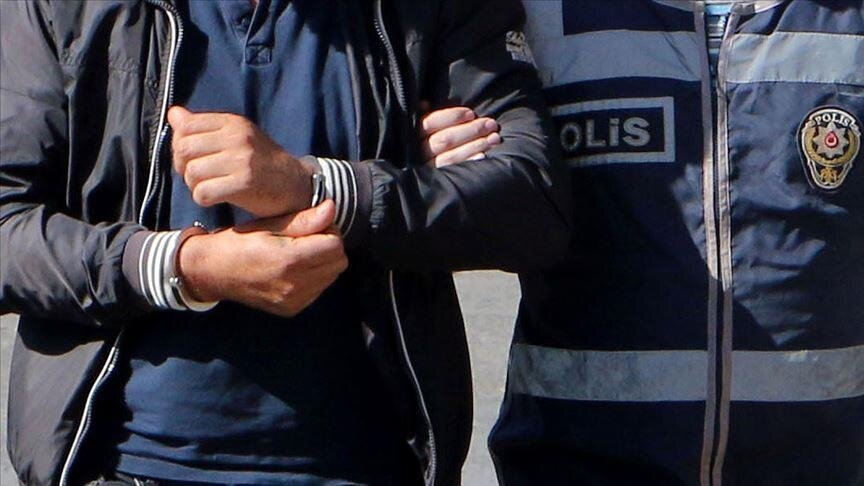 Türkiye'de dini değerlere saldıran kişi gözaltında