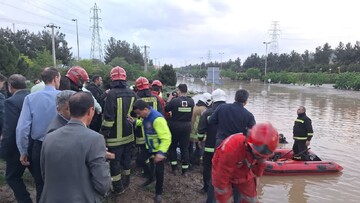 جست‌وجوی تیم‌های تخصصی برای یافتن ۲ مفقودی در سیلاب فریمان