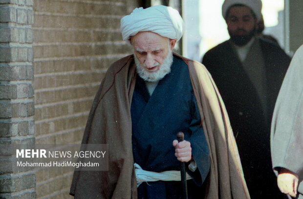 ماجرای وصیت نامه کوتاه آیت الله بهجت؛ پرهیز از عنوان «آیت الله العظمی»