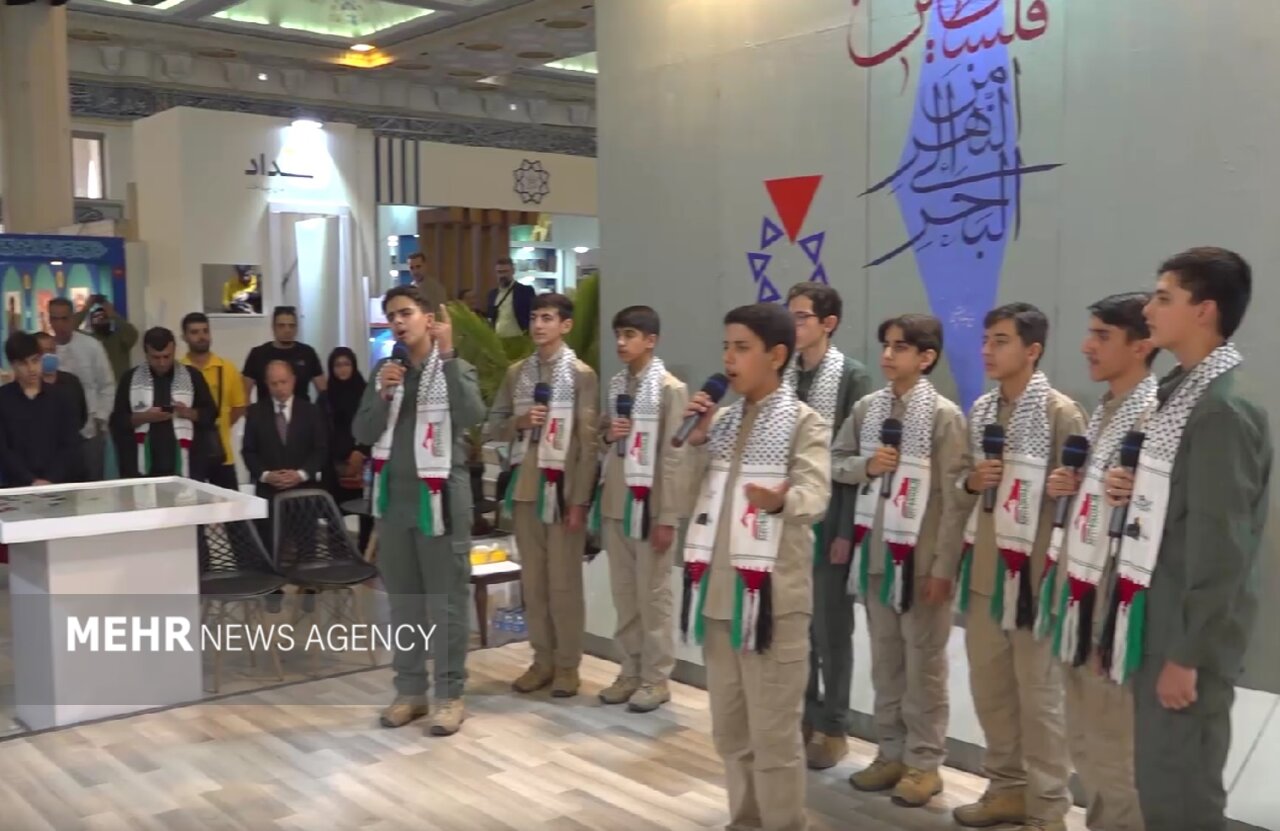 غرفه فلسطین در قلب نمایشگاه کتاب تهران قرار دارد