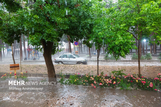 سیلاب و بارش شدید باران و تگرگ در نیشابور