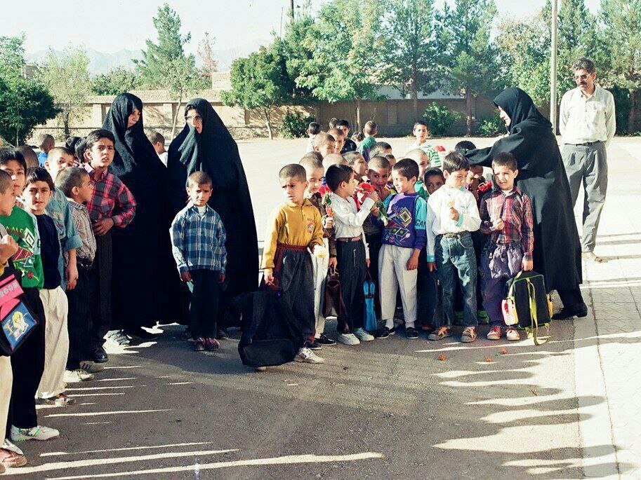 جشن یکصدمین سال تاسیس دبستان «نظامی» شهر سورمق برگزار شد