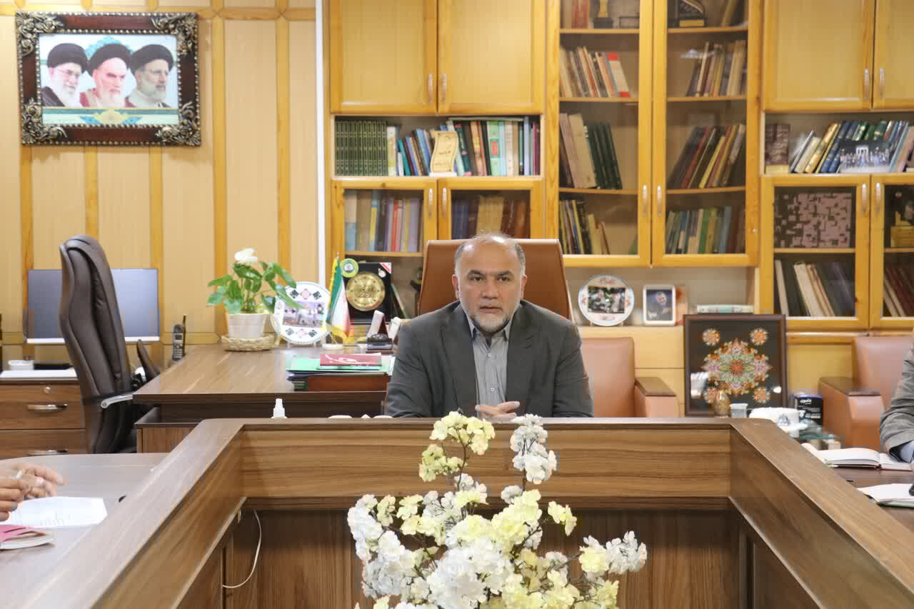 لزوم تشویق و ترغیب کشاورزان به بیمه کردن محصولات کشاورزی لزوم تشویق و ترغیب کشاورزان به بیمه کردن محصولات کشاورزی