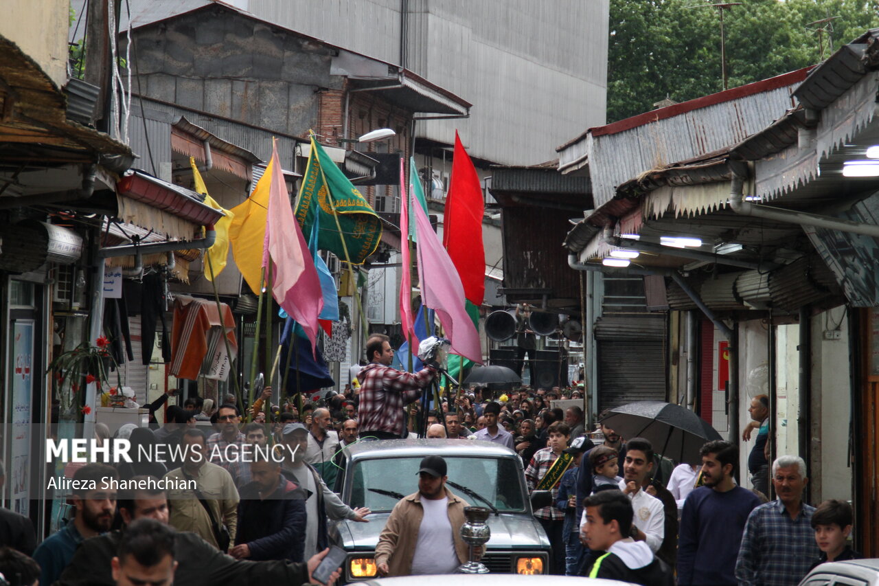 پیچیدن شمیم عطر رضوی در رشت / اینجا همه امام رضایی اند
