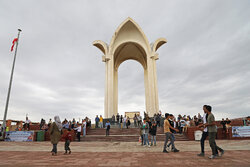 نکوداشت زاد روز شاعر ترکمن «مختومقلی فراغی»
