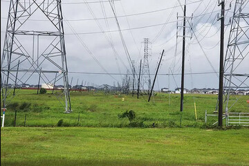 At least 4 dead in Houston as destructive storms lash Texas