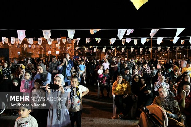 جشن دهه کرامت در پارک آیت الله بهجت بیرجند