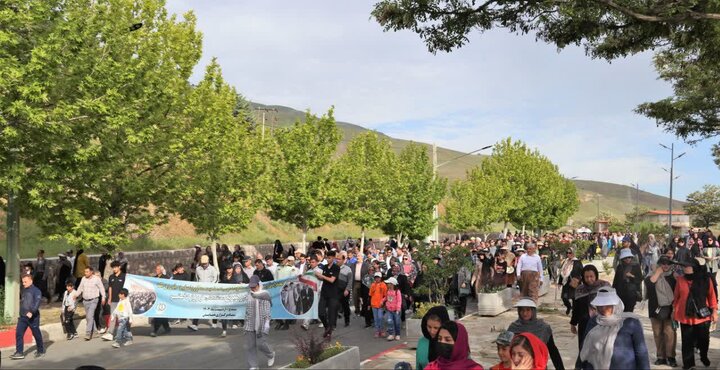 برگزاری همایش پیادهروی «دختر قوی، مادرقوی و ایران قوی» در سنندج