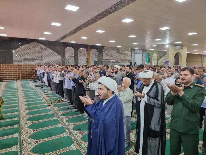 همه برای ترویج فرهنگ ایثار و شهادت تلاش کنند