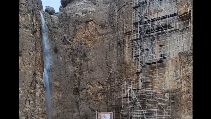 بارانی که بلای جان نقش رستم شد/ احتمال پرتاب سنگهای بزرگتر