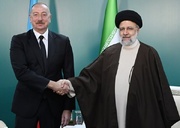 بالصور...رئيسا ايران وجمهورية آذربيجان يلتقيان عند النقطة الحدودية ويفتتحان سد "قيز قلعه سي" المشترك
