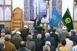 İran Cumhurbaşkanı Reisi için Buncurd'da dua ediliyor