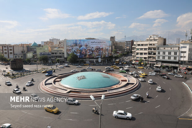 طرح جدید دیوارنگاره میدان انقلاب اسلامی