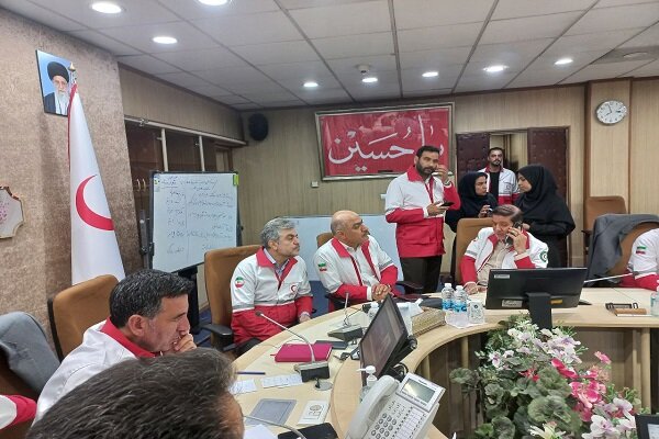 الهلال الأحمر الإيراني: فرق الإنقاذ تتجه نحو مكان الهبوط المحتمل للمروحية
