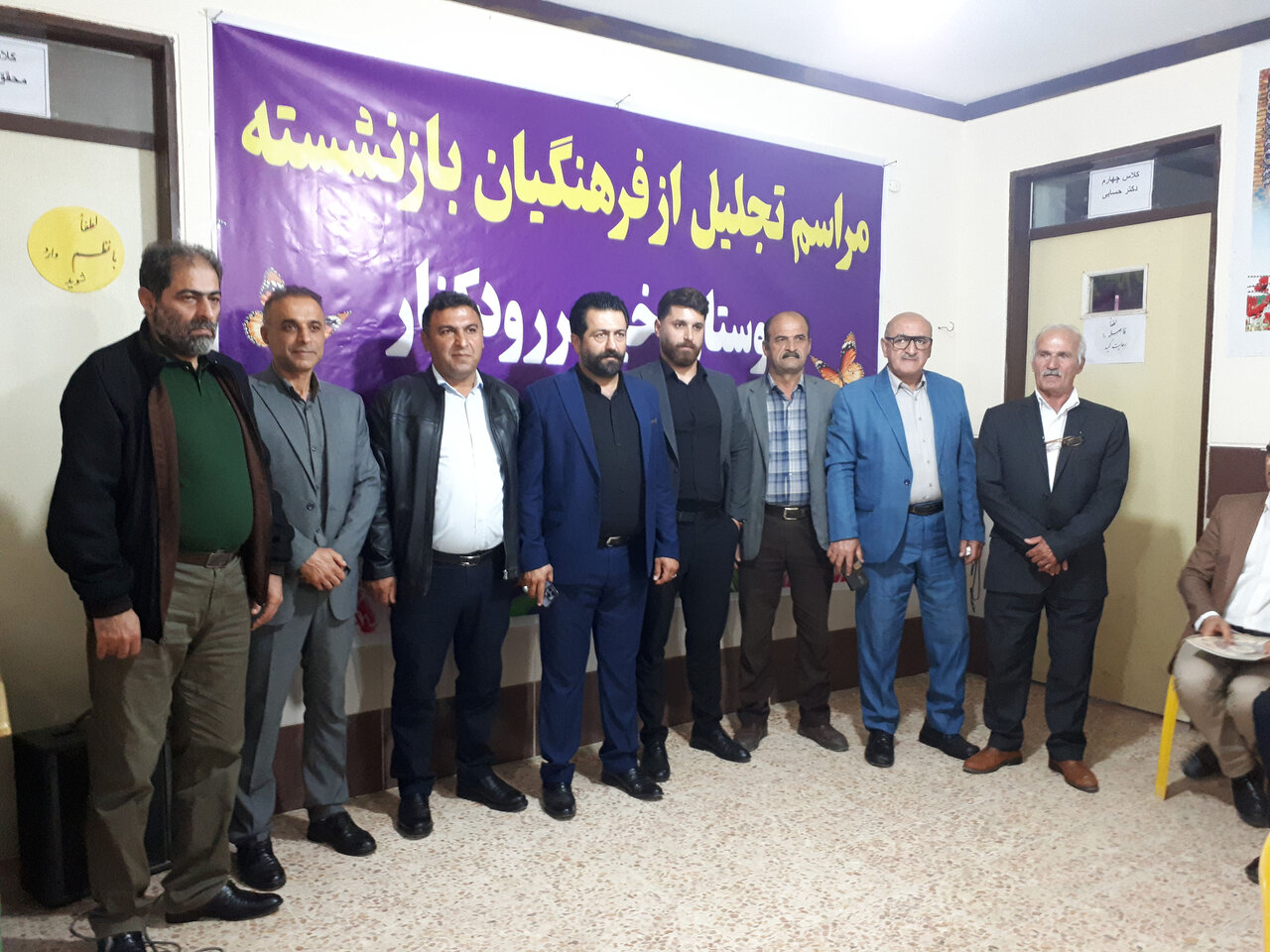 همه معلمان مدرسه صائب/ یک دورهمی با صفا در خیررودکنار