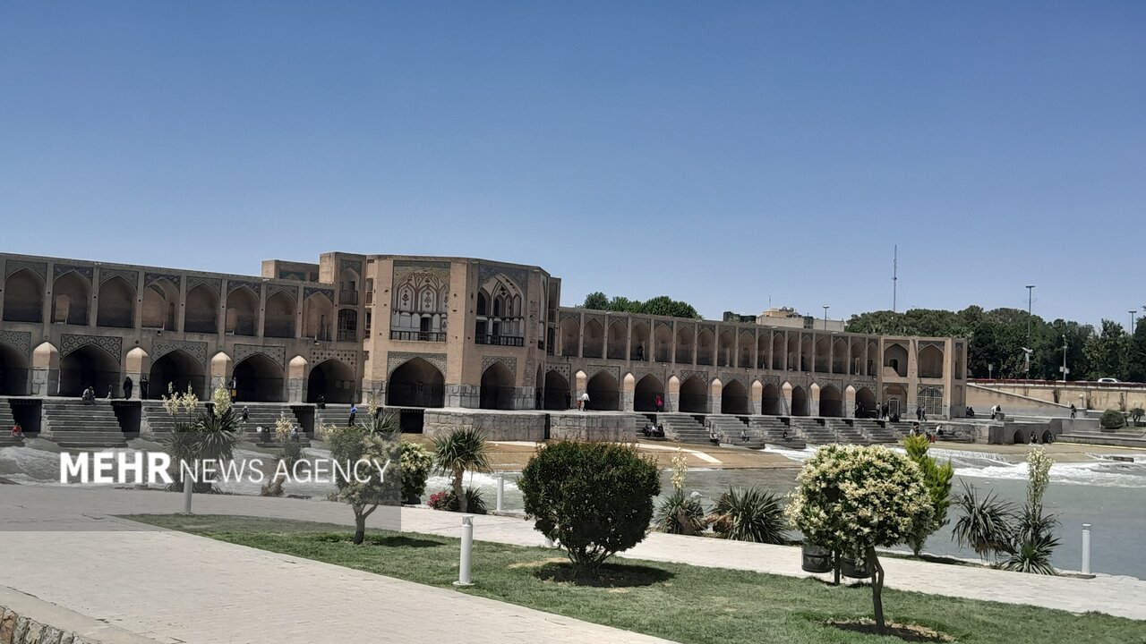 هواي،شاخص،هوا،ناسالم،ايستگاه،وضعيت،ذرات،اصفهان،خيابان،اكسيد