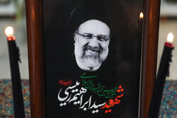 خدمات ماندگار رئیس جمهور تا ابد در خاطره ملت ایران خواهد ماند