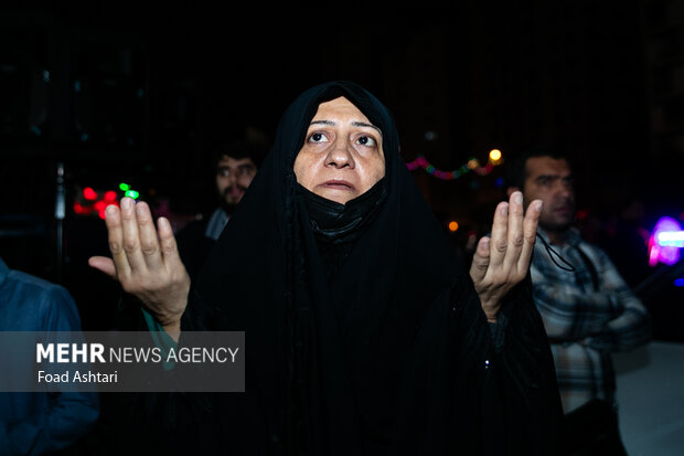 مراسم دعا و توسل در تهران