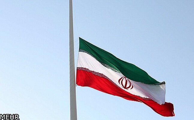 İran'ın Türkiye Büyükelçiliğinde bayraklar yarıya indirildi