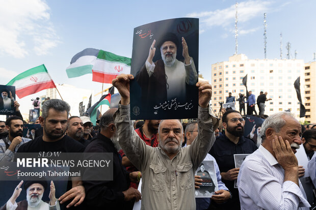 ایران شہید صدر رئیسی کے سوگ میں ڈوب گیا