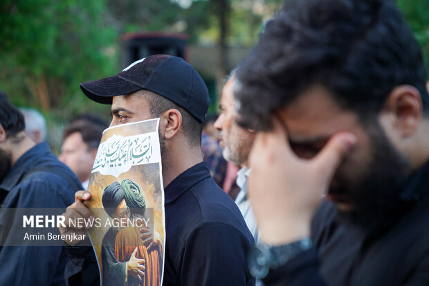 اجتماع خودجوش مردم اسلامشهر در پی شهادت آیت‌الله رئیسی