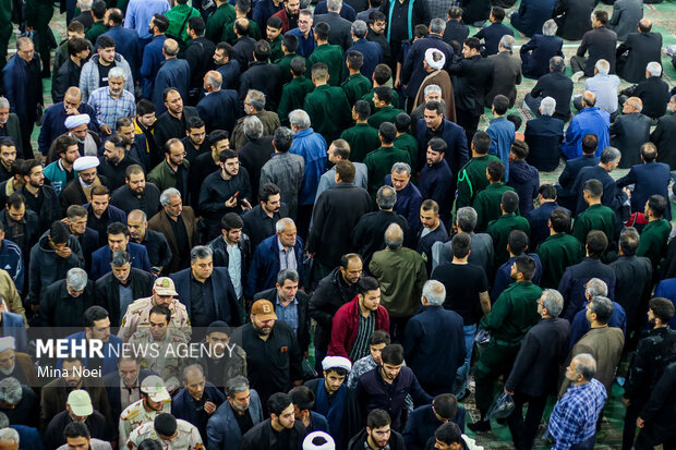 مراسم بزرگداشت شهدای خدمت در مصلای امام خمینی(ره) تبریز