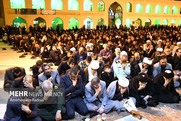 
People in South Khorasan mourn for Pres. Raeisi