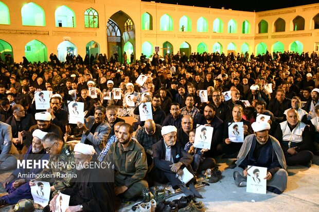 
People in South Khorasan mourn for Pres. Raeisi