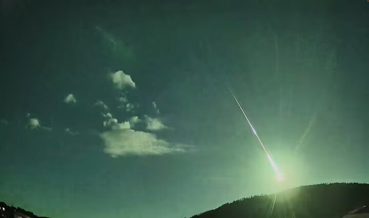 ستاره دنباله دار آسمان اسپانیا و پرتغال را روشن کرد
