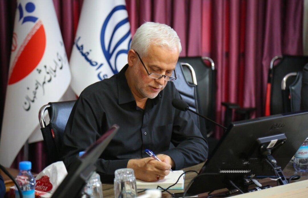 محیط شغلی کارکنان شهرداری اصفهان را پرنشاط می‌کنیم