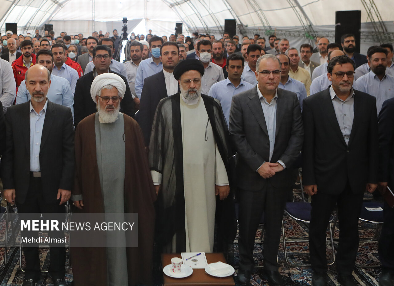 آیت الله رئیسی مسئولی بودند که خودشان را وقف خدمت به مردم کردند