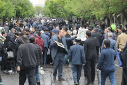 روضه خوانی در مراسم تشییع پیکر شهید رییسی و خادمان مردم در تبریز