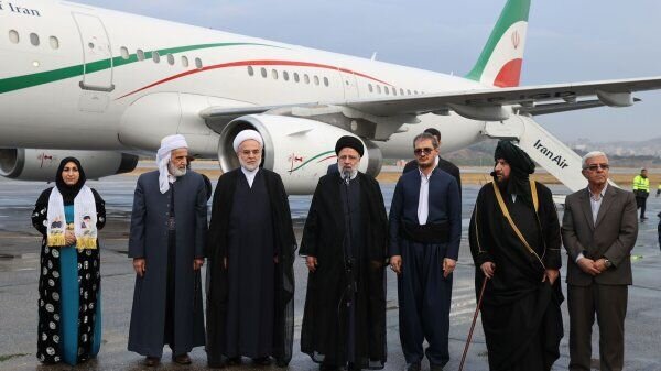 خدمات ماندگار خادم ملت در کردستان