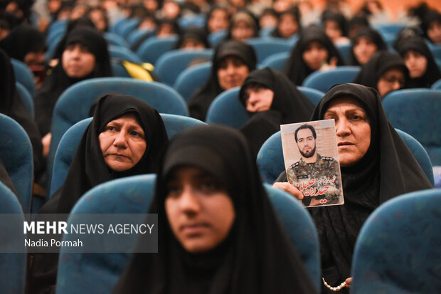 عزاداری خادمیاران رضوی در سوگ سیدالشهداء خدمت