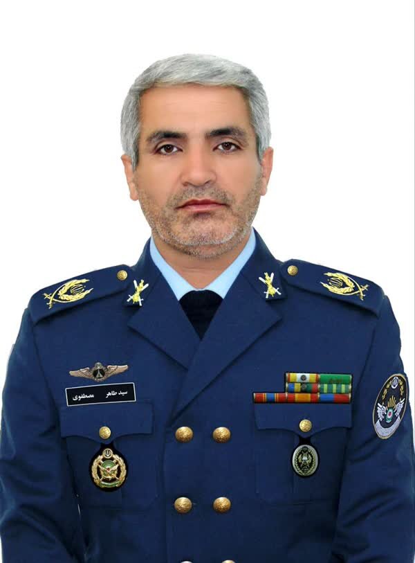 بالتفاصيل... تعرف على طاقم طيران مروحية الرئيس الايراني