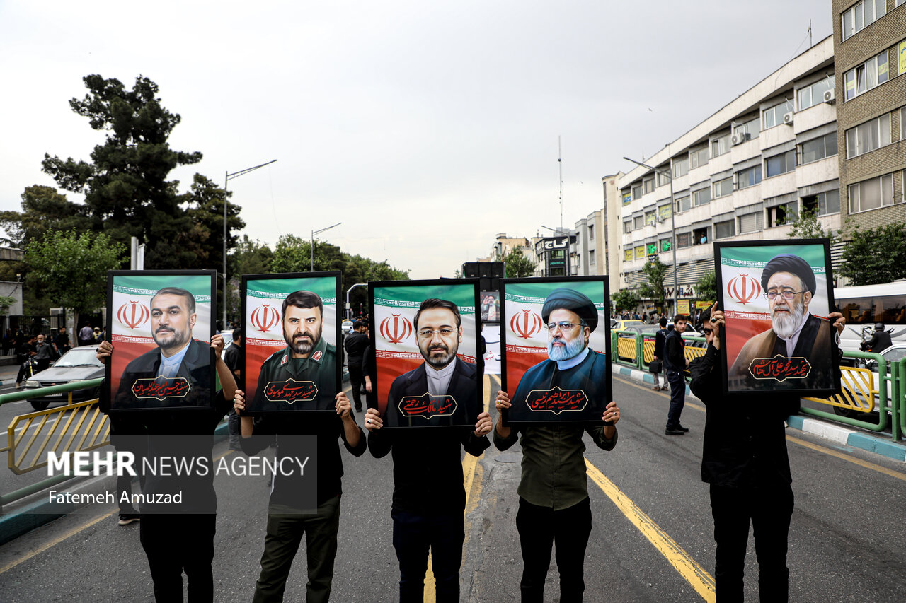 خدا قوت مردم قم به رئیس جمهور شهید / برای تسکین داغمان آمدهایم