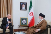 رہبر معظم انقلاب اسلامی سے لبنانی پارلیمنٹ کے اسپیکر کی ملاقات