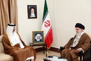 Leader receives dignitaries visiting Tehran for funeral