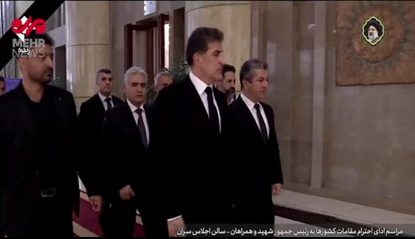 Tahran'da Reisi için resmi anma töreni 