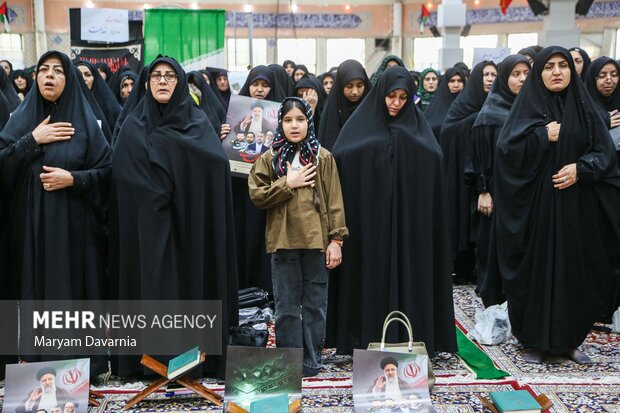 اجتماع تبیینی بانوان در بزرگداشت شهدای خدمت در بجنورد