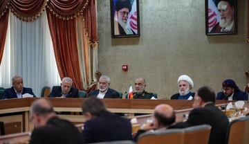 بعد المشاركة في تشييع الشهيد رئيسي.. قادة المقاومة يجتمعون في طهران