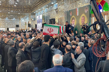 پیکر شهید امیرعبداللهیان در حرم عبدالعظیم به خاک سپرده شد/ بدرقه و وداع باشکوه وزیر خارجه شهید