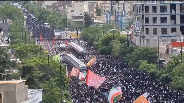 تصاویر هوایی از حضور باشکوه مردم مشهد در تشییع پیکر شهید رییسی