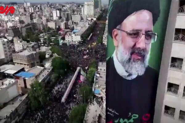 Şehit Reisi'nin cenaze töreninde mahşeri kalabalık Şehit Reisi'nin cenaze töreninde mahşeri kalabalık