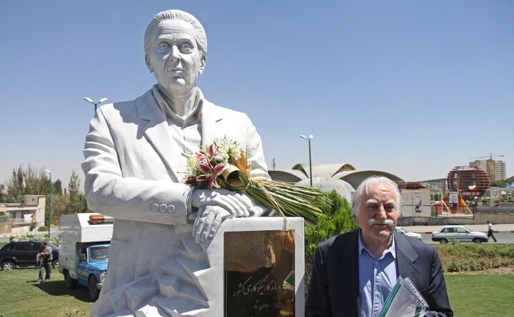 اندراحوالات دستهایی که گرهگشایی میکنند