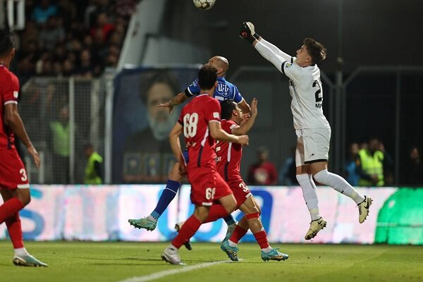 نسبت به نتایج استقلال هشدار داده بودیم/ تیم نکونام شجاع بازی نکرد