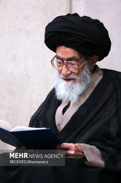 مراسم بزرگداشت رئیسجمهور شهید و همراهان ایشان در حسینیه امام خمینی (ره)