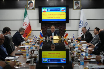 إيران وروسيا تخططان لتطوير التعاون في مجال المعدات الطبية