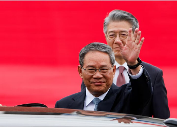 نخست‌وزیر چین برای شرکت در نشست سه‌جانبه وارد کره جنوبی شد